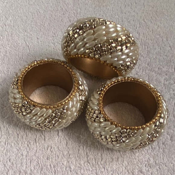Set of 3 Napkin Rings - Picture 4 of 5